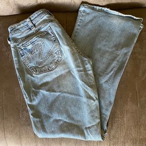 Silver Jeans “Lola”